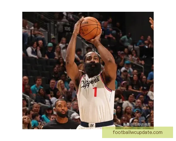 詹姆斯创NBA历史新纪录 三分球10投0中 一人复制哈登数据表现